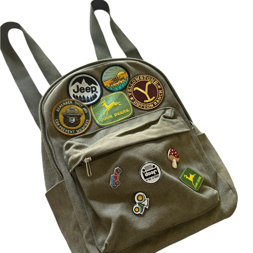 Vintage Patchwork Backpack - Picture 2 of 3